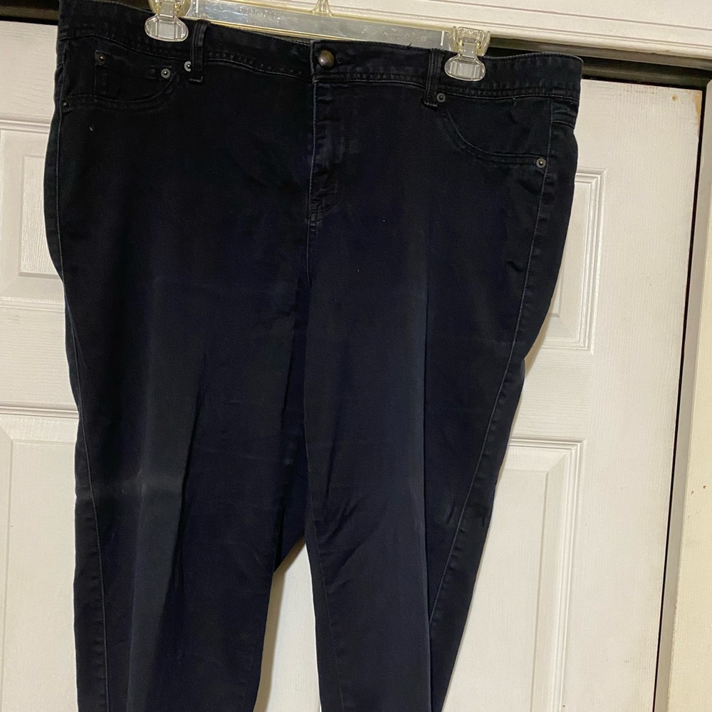 Casual pants 
Black 
29 Inseam